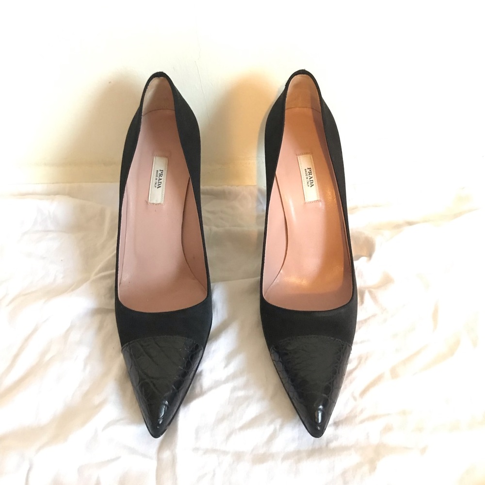 Prada black satin croc toe pumps sz37
